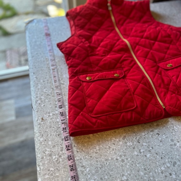 NWT St. John's Bay Medium Quilted Red Vest and Gold Hardware - Picture 5 of 7